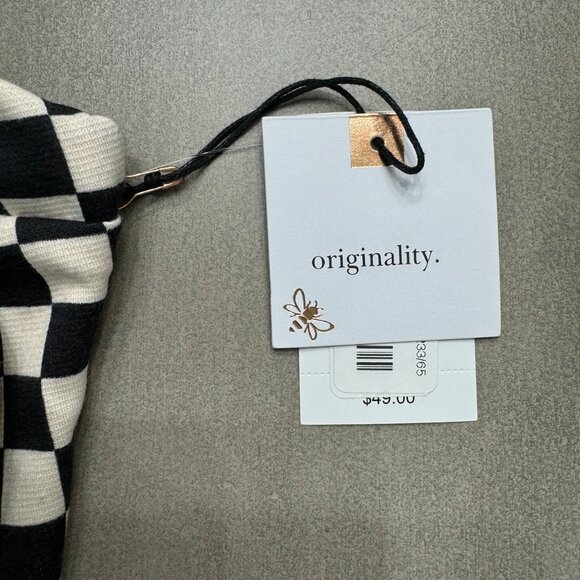 Originality Checkered Dress - Picture 5 of 5